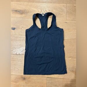 Athleta Seamless Momentum Tank Size S Dark Teal